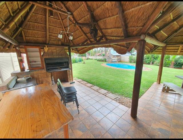 4 BEDROOM HOUSE FOR SALE IN SINOVILLE